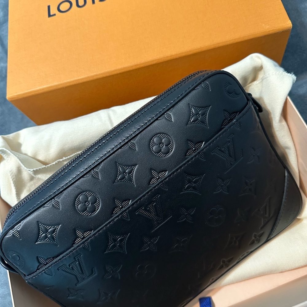 Louis Vuitton Black Men's Bag
